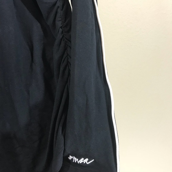 Coogi long sleeve ruched logo graphic blouse top - Picture 3 of 8